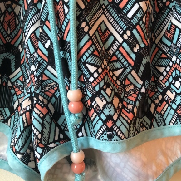 L.A. Hearts Board Shorts S geometric teal pattern drawstring beads criss cross - Picture 3 of 4